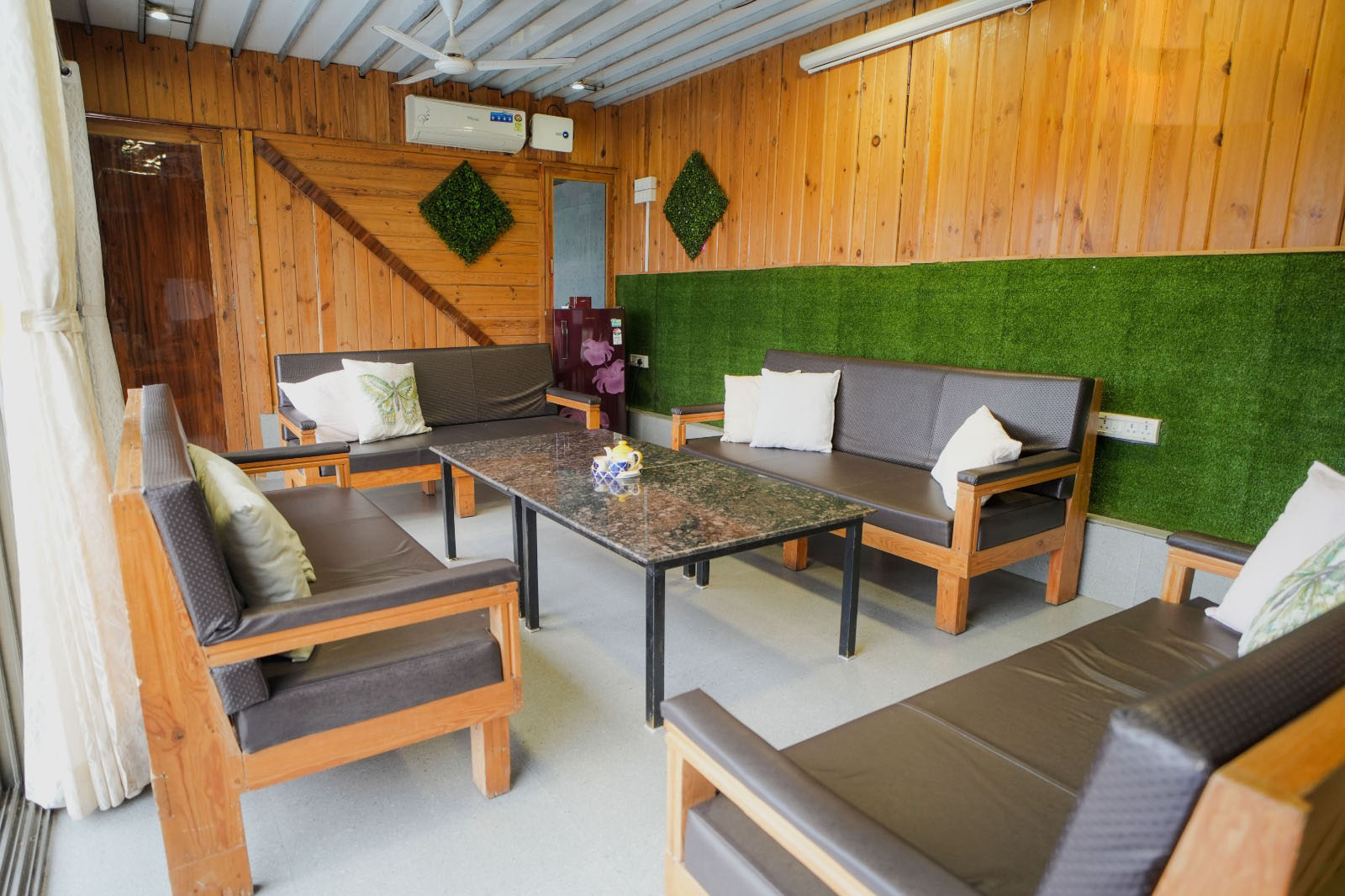 Villa Photo 6