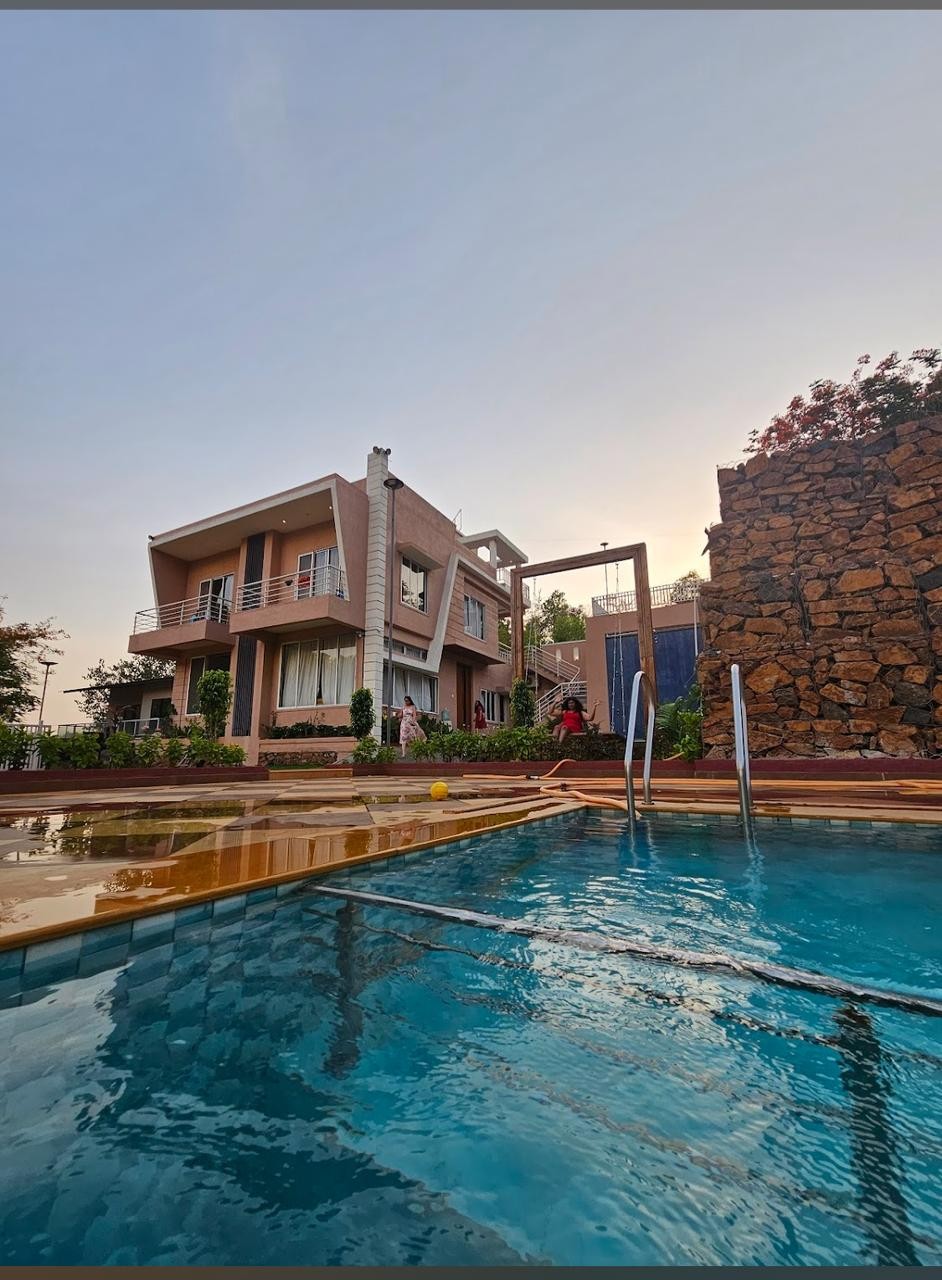 Villa Photo 1
